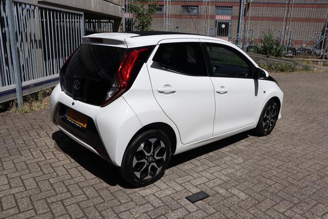 Toyota AYGO 1.0 VVT-i x-joy cabrio