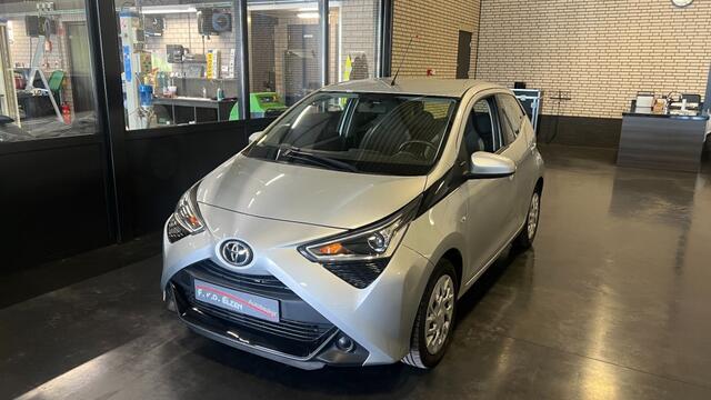 Toyota AYGO 1.0 VVT-I Apple-Carplay /Airco 19.289 km