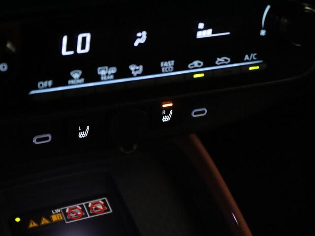 Toyota AYGO X Hybrid 115 pulse - NIEUWE AUTO - DIVERSE KLEUREN BESCHIKBAAR - PARKEERSENSOREN VOOR EN ACHTER - KEYLESS ENRTY & START - STOEL VERWARMING - DRAADLOZE TELEFOONLADER - AUTOMATISCH INKLAPBARE BUITENSPIEGELS