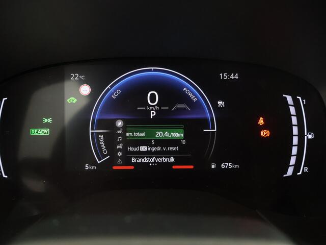 Toyota AYGO X Hybrid 115 play