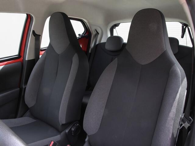 Toyota AYGO 1.0 VVT-i x-fun | 1e Eigenaar | Airco | Bluetooth | Dealer Onderhouden