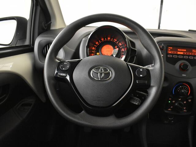Toyota AYGO 1.0 VVT-i x-fun | Bluetooth | Airco