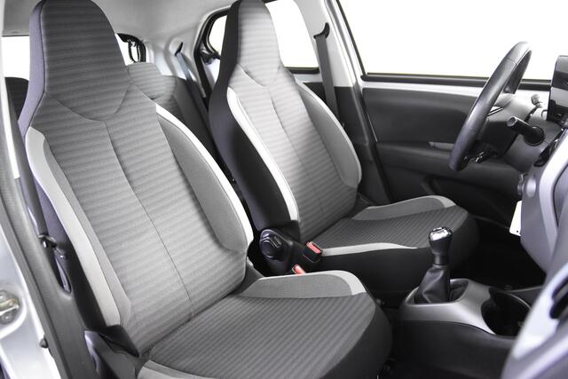 Toyota AYGO 1.0 VVT-i x-play *1ste Eigenaar*Airco*Cruise Control*Carplay*