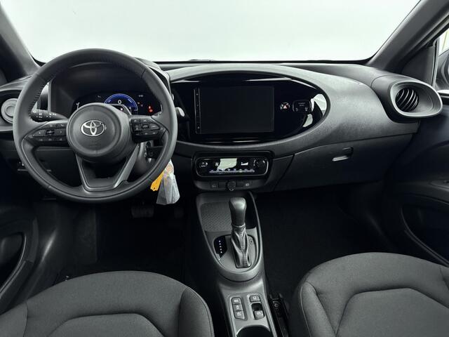 Toyota AYGO X Hybrid 115 play