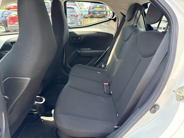 Toyota AYGO 1.0 VVT-i x-fun | Airco | NAP | Dealer onderhouden