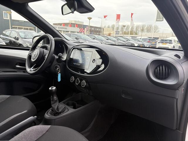 Toyota AYGO X 1.0 VVT-i MT Play