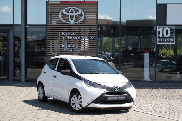 Toyota AYGO 1.0 VVT-i x-fun Handgeschakeld | Centrale deur vergrendeling | 4 speakers | Radio met AUX en USB-aansluiting | Bluetooth connectiviteit (handsfree bellen én muziekstreaming) | Stuurwiel met bediening