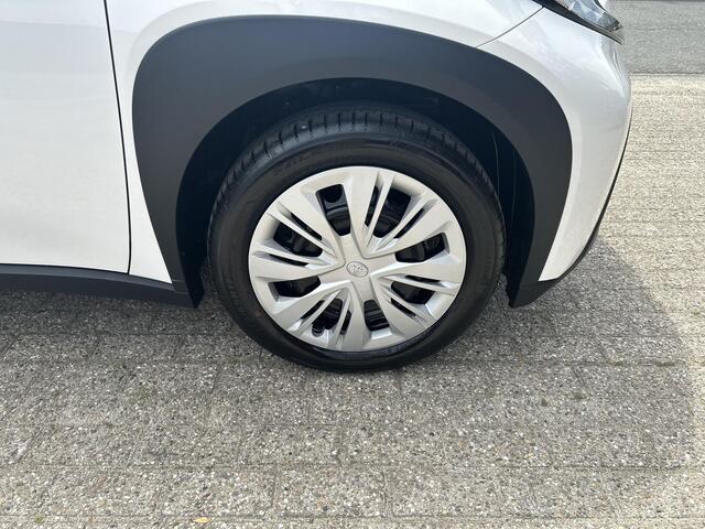 Toyota AYGO X 1.0 VVT-i MT