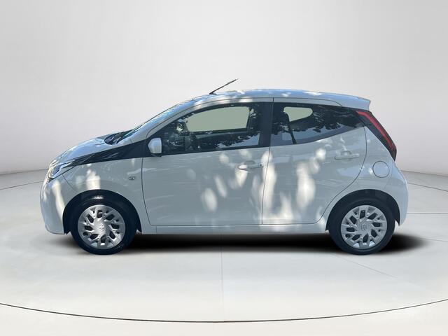 Toyota AYGO 1.0 VVT-i x-play