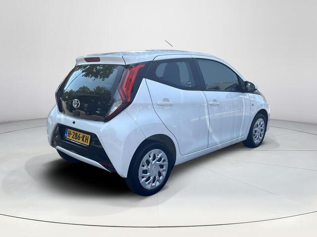 Toyota AYGO 1.0 VVT-i x-play