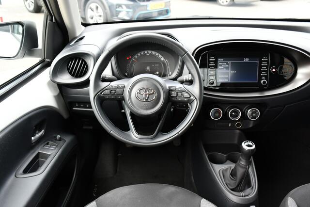 Toyota AYGO X 1.0 VVT-i MT Play 5-deurs 72pk | Airco | Apple Carplay/Android Auto | Cruise control adaptief |
