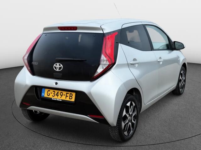 Toyota AYGO 1.0 VVT-i x-joy 5-drs | Carplay | DAB | Camera