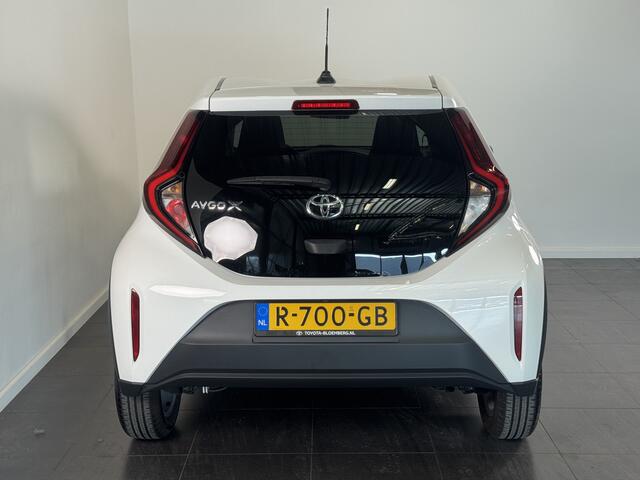 Toyota AYGO X 1.0 VVT-i MT first | CarPlay | ACC | LED | LM Velgen |