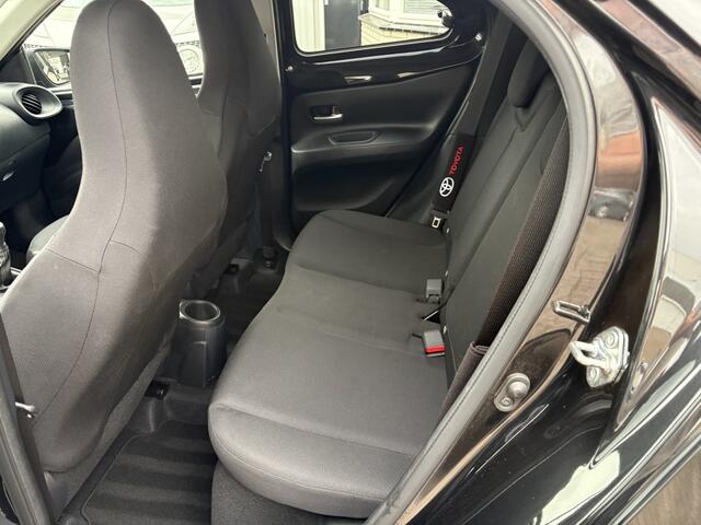 Toyota AYGO X 1.0 VVT-i MT first