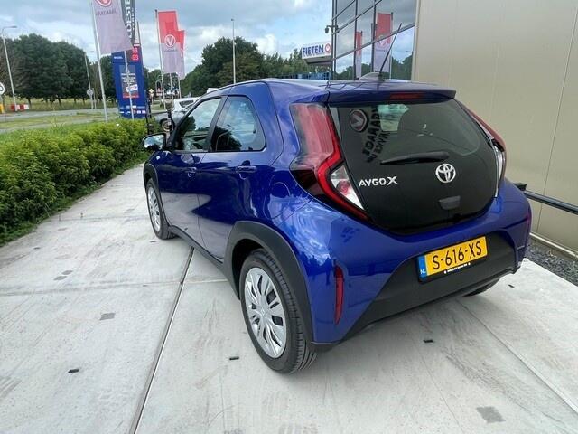 Toyota AYGO X 1.0I PLAY 5Drs
