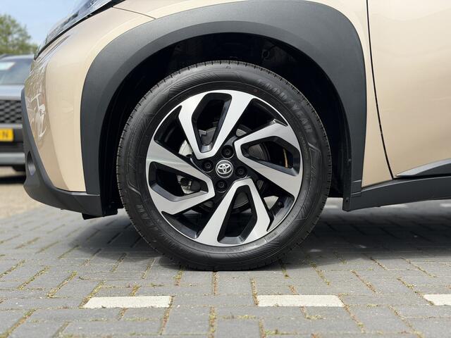 Toyota AYGO X 1.0 VVT-i MT Pulse Apple/Android, Cruise control, 17inch velgen, Voorstoelen verwarmd