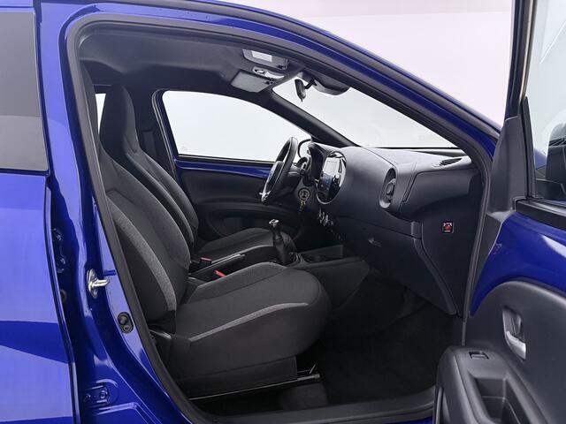 Toyota AYGO X 1.0 VVT-i MT Play | Apple CarPlay / Android Auto (Navigatie) | Camera | Airco |