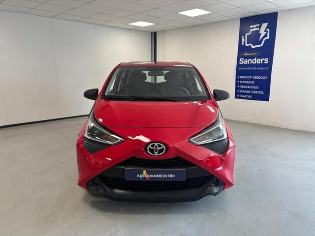 Toyota AYGO 1.0 VVT-i x-fun