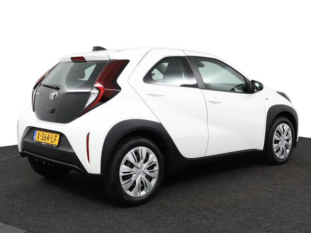 Toyota AYGO X 1.0 VVT-i MT Play | Apple Carplay/Android Auto |
