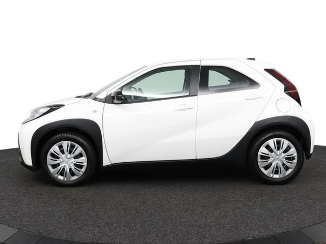 Toyota AYGO X 1.0 VVT-i MT Play | Apple Carplay/Android Auto |