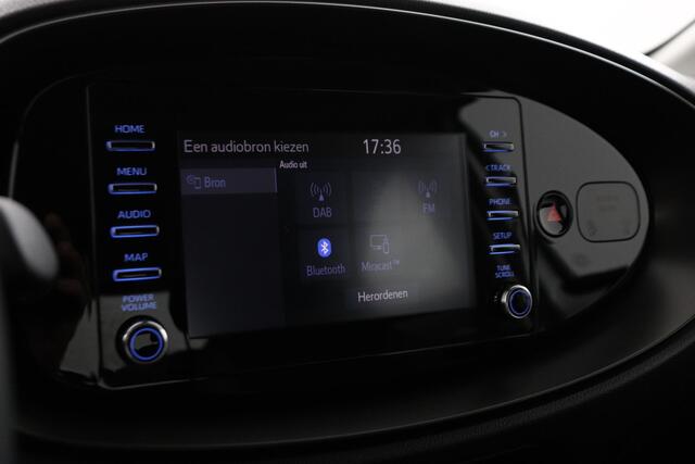 Toyota AYGO X 1.0 VVT-i MT Play | Apple Carplay/Android Auto |