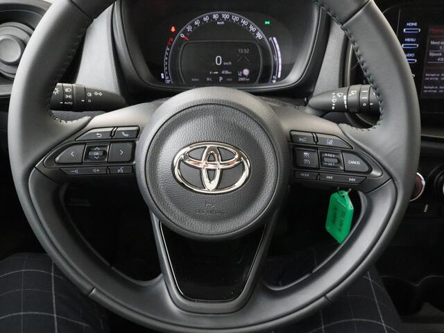 Toyota AYGO X 1.0 VVT-i S-CVT play | BTW voertuig | Apple CarPlay/Android Auto | Cruise Control | Airco | achteruitrijcamera |
