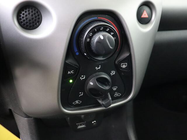 Toyota AYGO 1.0 VVT-i x-nav | Dealer onderhouden | Airco | Achteruitrijcamera | elektrisch verstelbare buitenspiegels | Navigatie | Speed limiter |
