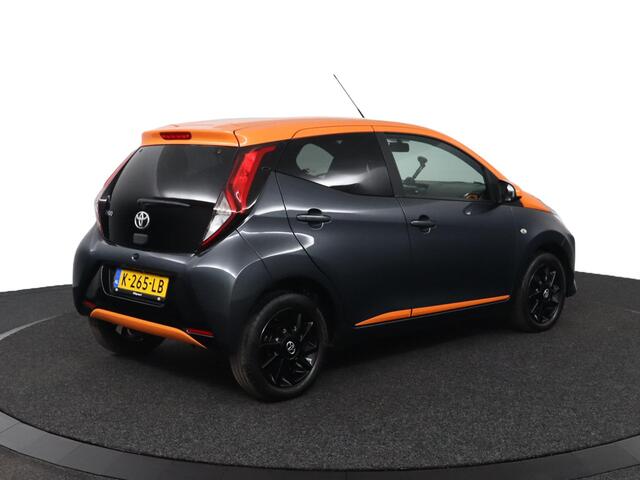 Toyota AYGO 1.0 VVT-i x-JBL