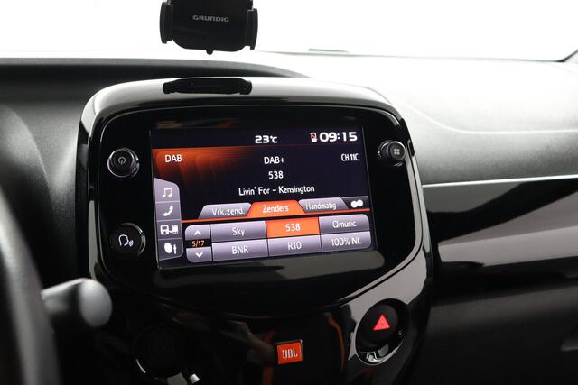Toyota AYGO 1.0 VVT-i x-JBL