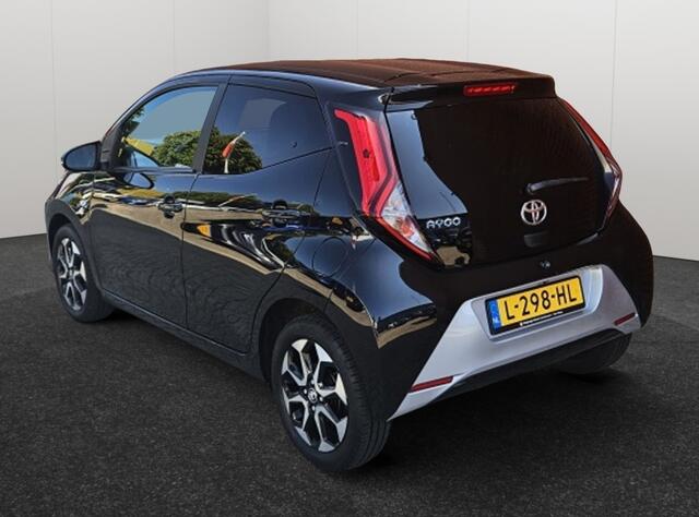 Toyota AYGO 1.0 VVT-i x-joy Automaat 1e eigenaar Clima Camera Carplay