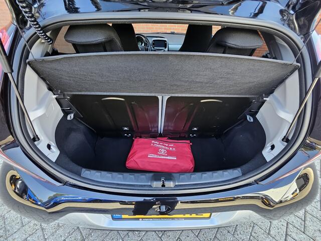 Toyota AYGO 1.0 VVT-i x-joy Automaat 1e eigenaar Clima Camera Carplay