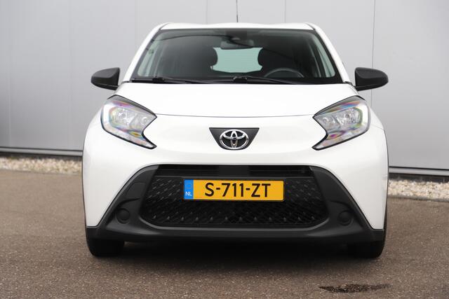 Toyota AYGO X 1.0 VVT-i MT Quiet Edition Airco Adaptive Cruise Elektrische Ramen CV