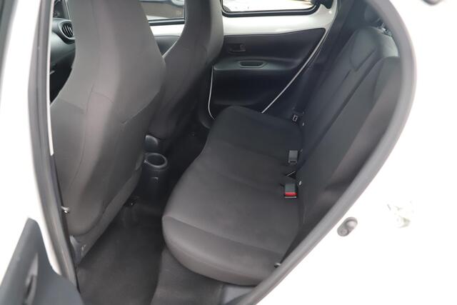Toyota AYGO X 1.0 VVT-i MT Quiet Edition Airco Adaptive Cruise Elektrische Ramen CV