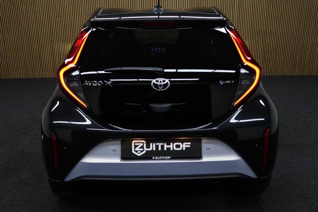 Toyota AYGO X Hybrid 115 pulse Easy Pack | Nieuw uit voorraad Leverbaar! | Adaptive-cruise | Camera | Clima | Maps Navigatie | Parkeersensoren V+A | Apple Carplay & Android Auto | Keyless | Stoelverwarming