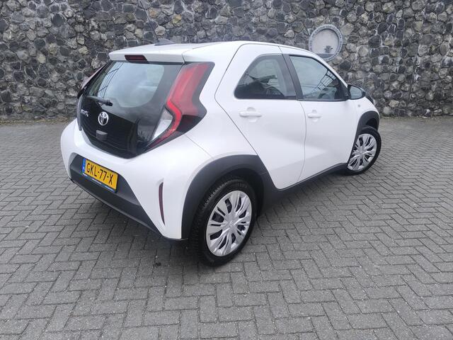 Toyota AYGO X 1.0 VVT-i MT Play Carplay & android, Camera achter, adaptieve cruise control, airco, 1e eigenaar, org NL auto.