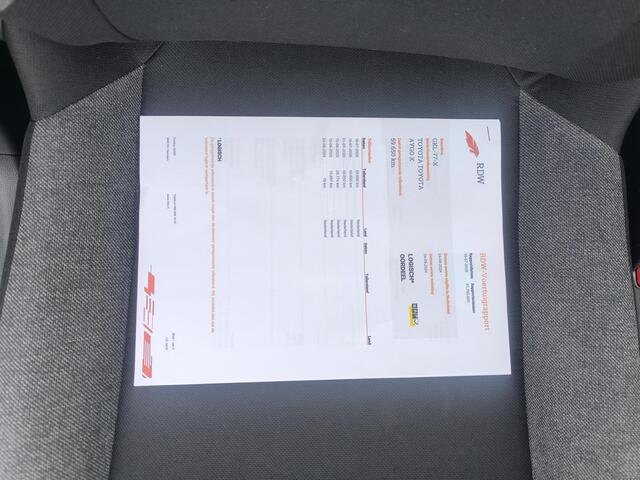 Toyota AYGO X 1.0 VVT-i MT Play Carplay & android, Camera achter, adaptieve cruise control, airco, 1e eigenaar, org NL auto.