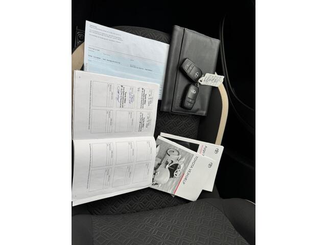 Toyota AYGO 1.0 VVT-I S-CVT ENVY TwoTone Carplay Camera PDC ACC Stoelverwarming!