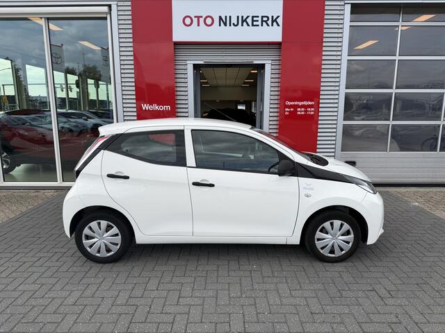 Toyota AYGO 1.0 VVT-i x-fun