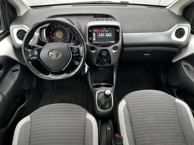 Toyota AYGO 1.0 VVT-i X-Play Apple Carplay Android Auto Airco