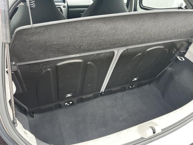 Toyota AYGO 1.0 VVT-i X-Play Apple Carplay Android Auto Airco