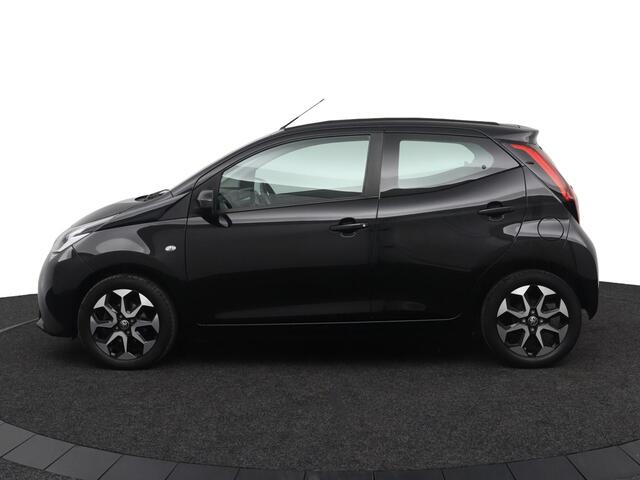 Toyota AYGO 1.0 VVT-i x-cite | Cabrio vouwdak | Airco | Parkeercamera |