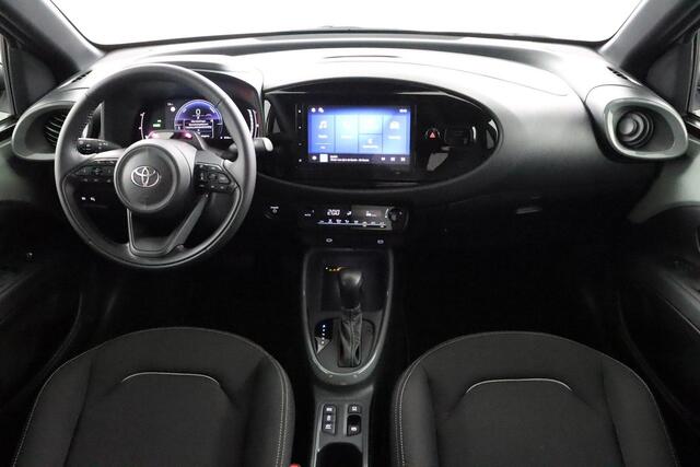 Toyota AYGO X Hybrid 115 pulse | Apple Carplay/Android Auto | Parkeer sensoren | Climate Control | Cruise Control |