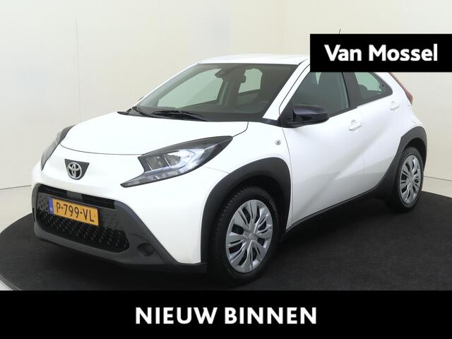 Toyota AYGO X 1.0 VVT-i 72 PK MT Play Mediascherm | Camera | Airco | Bluetooth | Lichtsensor | Apple Carplay/Android Auto