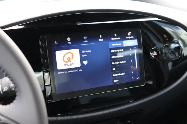 Toyota AYGO X Hybrid 115 play Go Pack, LM velgen € 700 Demo voordeel!