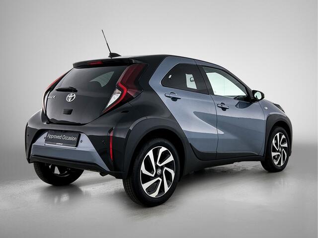 Toyota AYGO X 1.0 VVT-i S-CVT Pulse + | BTW Voertuig | Parkeersensoren voor+achter | Keyless Entry/Start | Climate Control | Cruise Control Adaptive | achteruitrijcamera | Apple CarPlay/Android Auto |