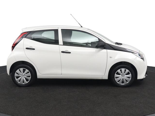 Toyota AYGO 1.0 VVT-i x-fun | Airco | Bluetooth | 5-Deurs |