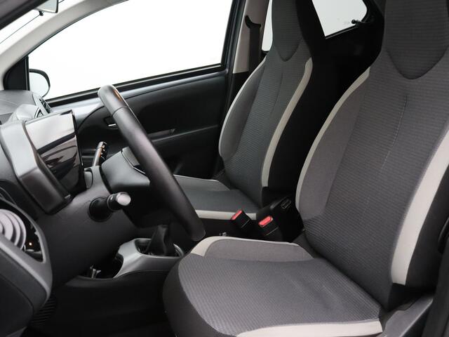 Toyota AYGO 1.0 VVT-i x-joy Apple Carplay/Android Auto | Climate
