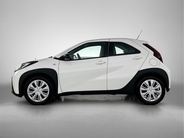 Toyota AYGO X 1.0 VVT-i MT Play | Apple CarPlay / Android Auto (Navigatie) | Camera | Airco |