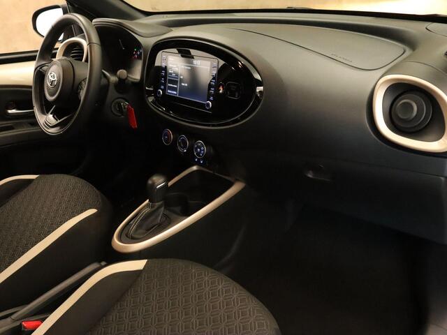 Toyota AYGO X 1.0 VVT-i S-CVT Pulse - VOORSTOELEN VERWARMD - ADAPTIVE CRUISE CONTROL - APPLE CARPLAY/ANDROID AUTO - ACHTERUITRIJ CAMERA