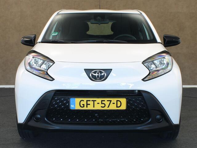 Toyota AYGO X 1.0 VVT-i MT Play - ORIGINEEL NEDERLANDSE AUTO - AFKOMSTIG VAN 1E EIGENAAR - AIRCO - APPLE CARPLAY/ ANDROID AUTO - CAMERA - DAB AUDIO -